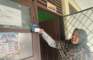 Baru Sebulan Menjabat, Kepala SDN Pancawati II Klari Gercep Benahi Sarana hingga Disiplin Pegawai Kepala sdn pancawati klari