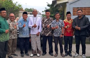 Mobil dinas kemenag karawang