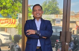 Zarisnov Arafat Resmi Pimpin Prodi Ilmu Hukum UBP Karawang, Targetkan Prestasi hingga Level ASEAN Zarisnov Arafat UBP Karawang