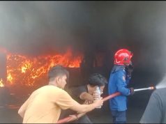 TPST Cirejag Karawang Terbakar, Petugas Lakukan Pendinginan hingga Sore Hari Tpst cirejag karawang terbakar