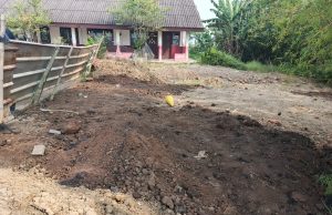 Momentum Hari Lingkungan Hidup, Limbah Medis Malah Ditemukan di Area SDN di Karawang Limbah medis di sdn karawang
