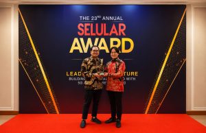 Ungguli Para Rival, Sharp AQUOS sense10 Raih Gelar Smartphone of The Year 2025 Sharp aquos sense 10
