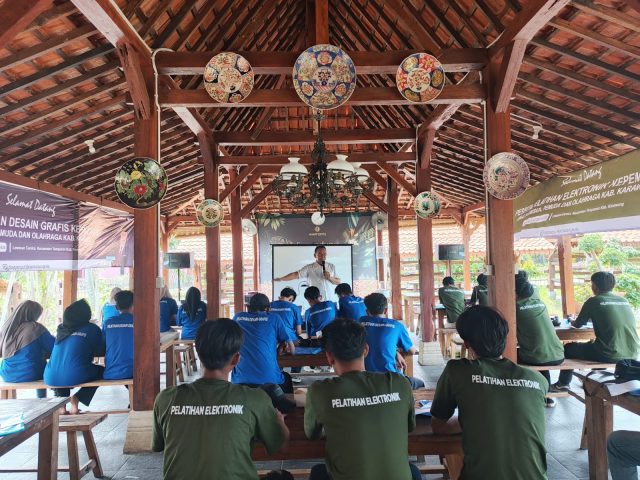 Pemuda disparpora karawang