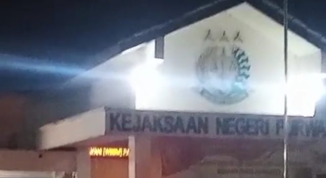 Tak Seperti Sebelumnya, Lalam Tak Temui Wartawan Usai Diperiksa