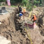 Makam longsor karawang