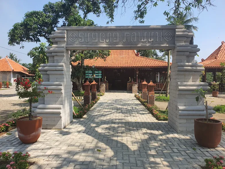 Resto lawasan caraka karawang