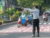 Tekan Risiko Kecelakaan, Dishub Karawang Siagakan Petugas di 8 Sekolah Rawan Macet Dishub karawang di sekolah