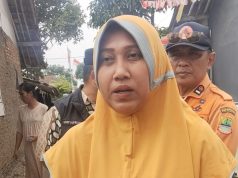 Warga kekeringan karawang