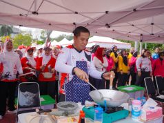 Saat Bupati Karawang Adu Racik Nasgor Bareng Dandim hingga Kajari, Siapa Terenak? Bupati karawang racik nasgor
