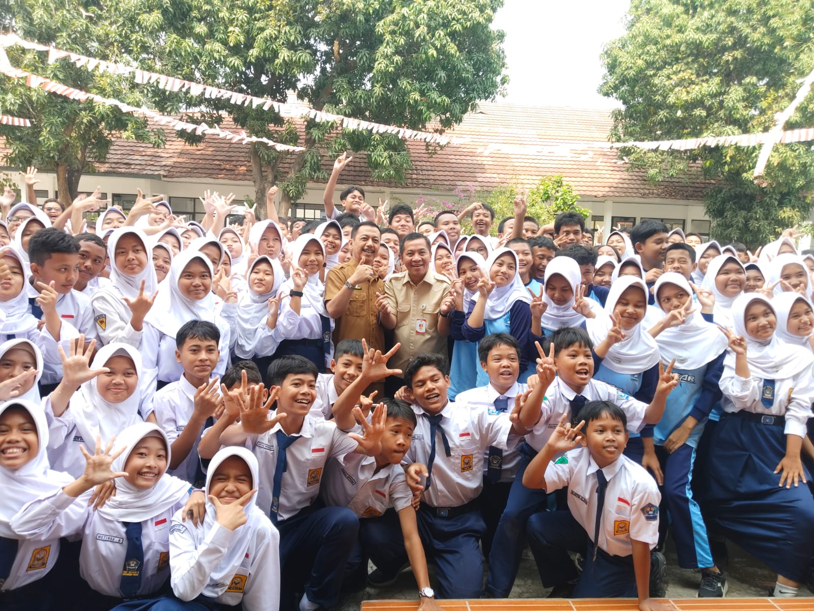Siswi karawang modul gratis