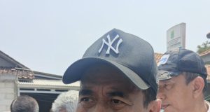 Mentan Soroti Kekeringan di Karawang, 3.000 Hektare Sawah Terancam Kekurangan Air Mentan kekeringan di karawang
