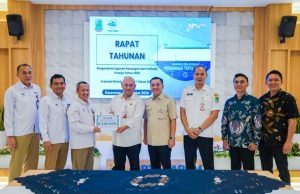 Kinerja Moncer, Perumdam Tirta Tarum Setor Dividen Rp 9,49 Miliar ke Pemkab Karawang Perumdam tarum karawang