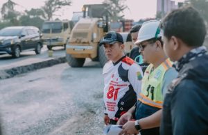 Bupati aep di interchange karawang timur