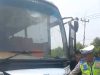 Bus Warga Pati Dilempari Batu di Karawang, Ini Penjelasan Polisi Bus pati dilempari batu di karawang