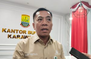 Bupati karawang sampah sembarangan