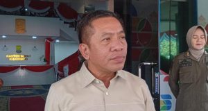 Abu Vulkanik Krakatau Menyebar ke Karawang, Sekolah Dipastikan Tetap Berjalan Normal Abu vulkanik di karawang