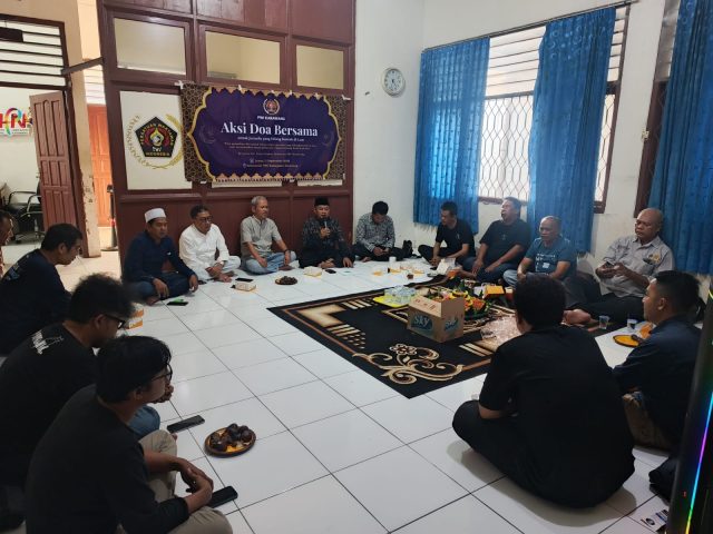 IMG-20260911-WA0053 Doa bersama pwi karawang