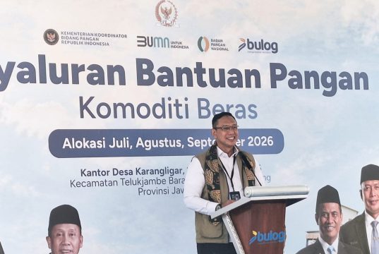 Dirut bulog bupati karawang