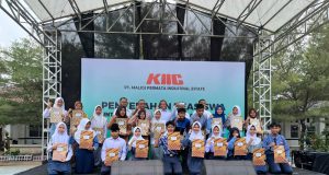 Dukung Kemajuan Pendidikan, KIIC Salurkan Beasiswa Rp299,4 Juta untuk 280 Siswa di Karawang 280 beasiswa kiic karawang