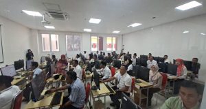 209 Calon Kades di Karawang Jalani CAT, Bupati Aep: Siap Bertanding, Harus Siap Menang atau Kalah Cat 209 calon kades di karawang