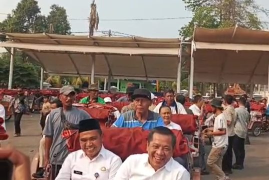 Becak listrik karawang konvoi
